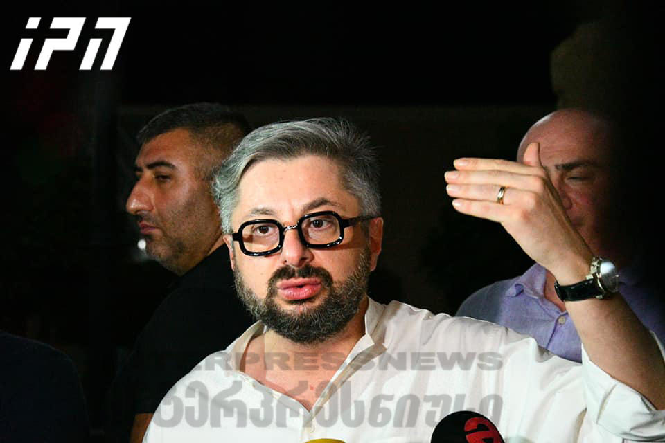 ნიკა გვარამია პროკურორებზე - ამ ადამიანებმა ისიც არ იციან, გირაო რა არის